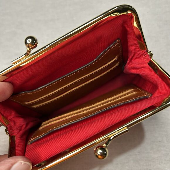 Dooney & Bourke Kiss-lock Coin Purse Wallet in Red, Card Slots, Classic - Picture 4 of 6